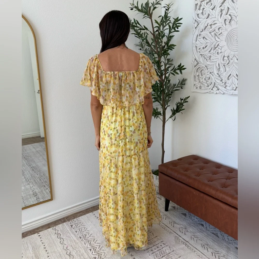 Gorgeous floral maxi dress - Picture 3 of 4